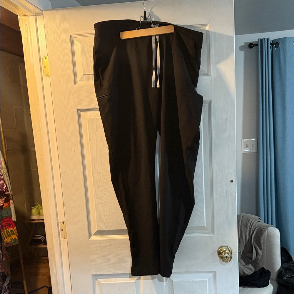 Figs Black Jogger Pants